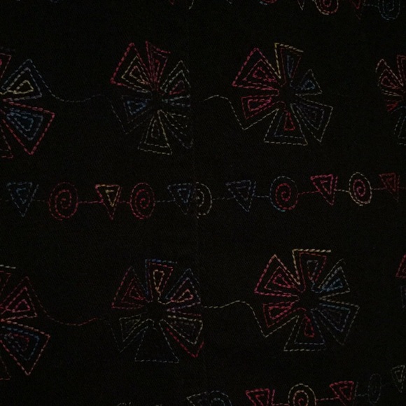 C.J Banks - Picture 2 of 8